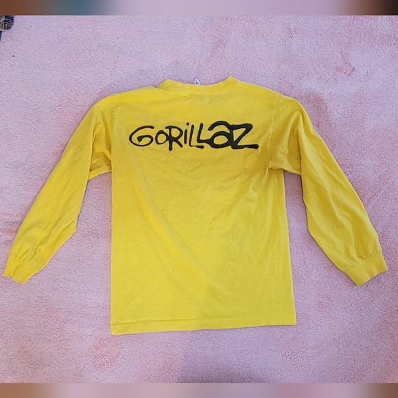Gorillaz Graphic Tee - Picture 2 of 2